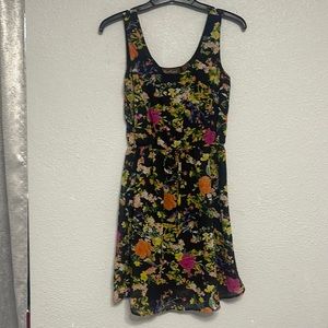Floral pattern dress